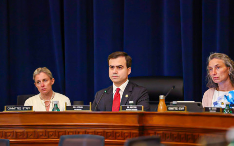 Resident Commissioner in hearing room